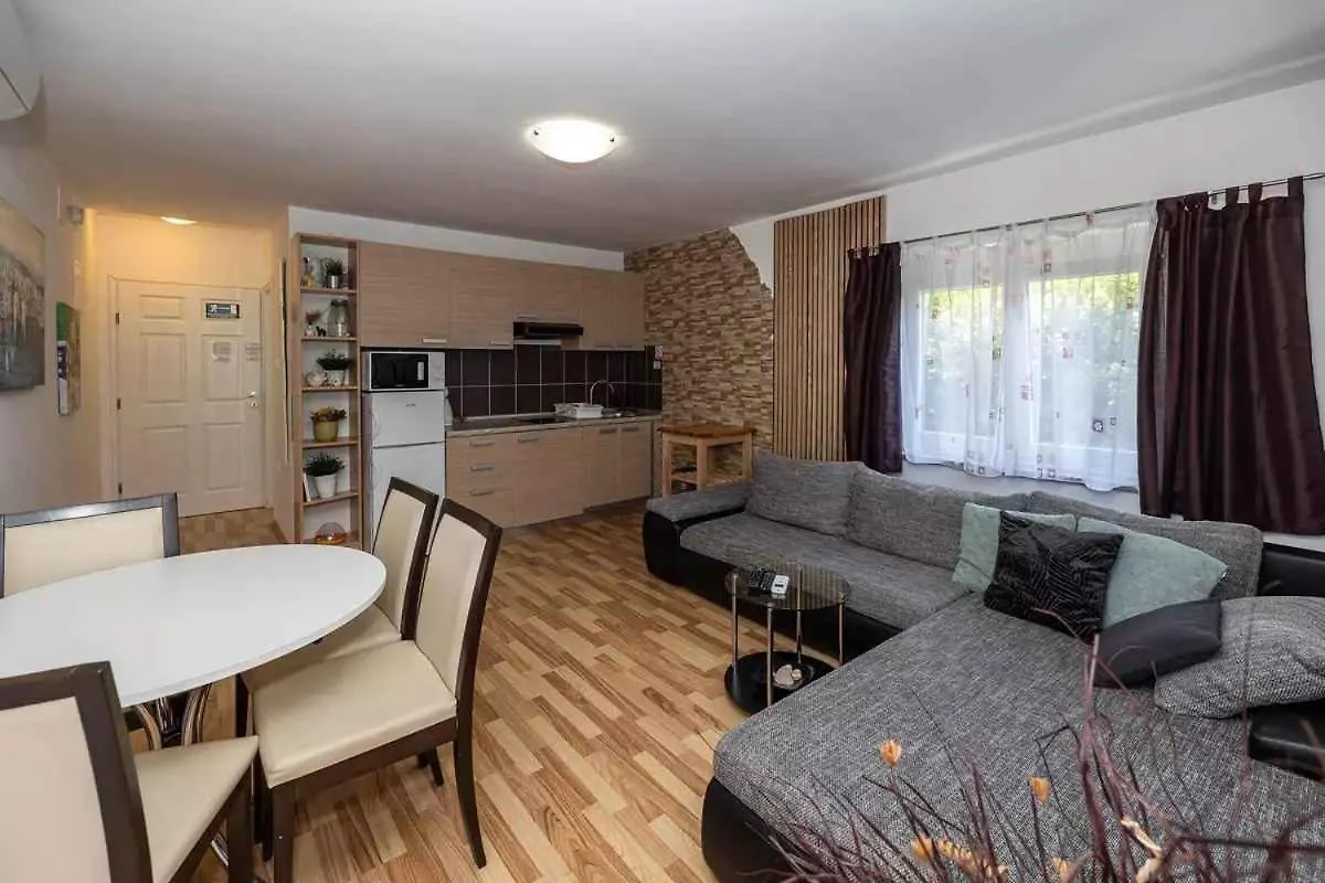 One-Bedroom Apartment Crikvenica 13 Dramalj 0*,  Croatia