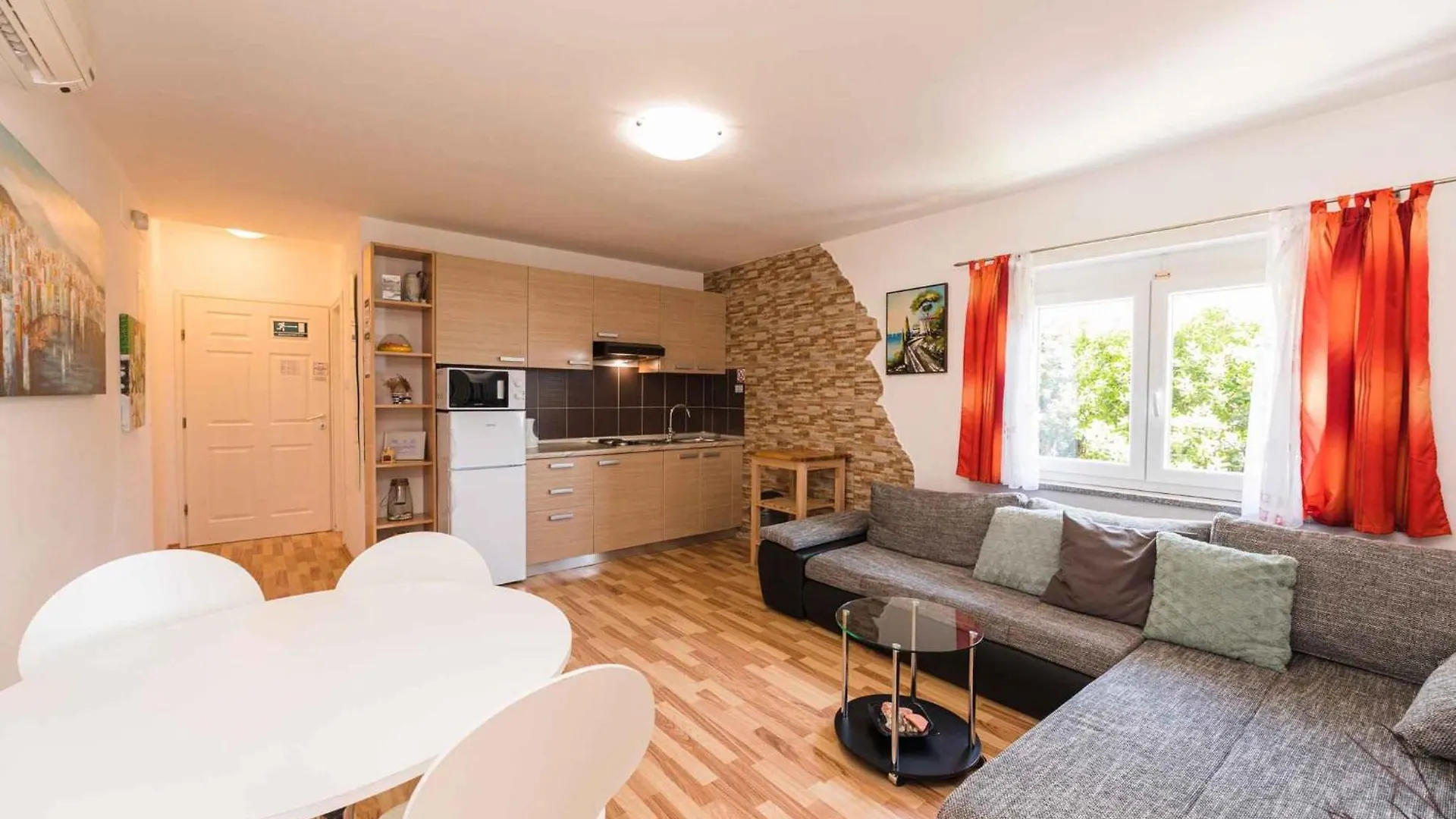 One-Bedroom Apartment Crikvenica 13 Dramalj 0*,  Croatia